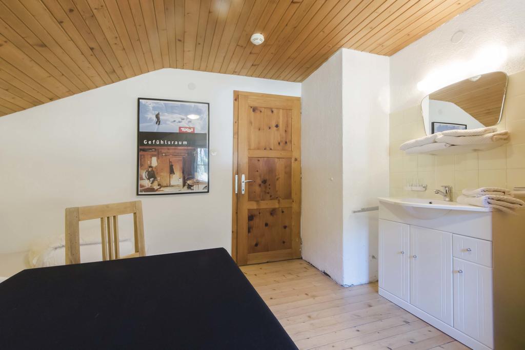 Aparthotel Haus Renate Kaunertal Pokoj fotografie