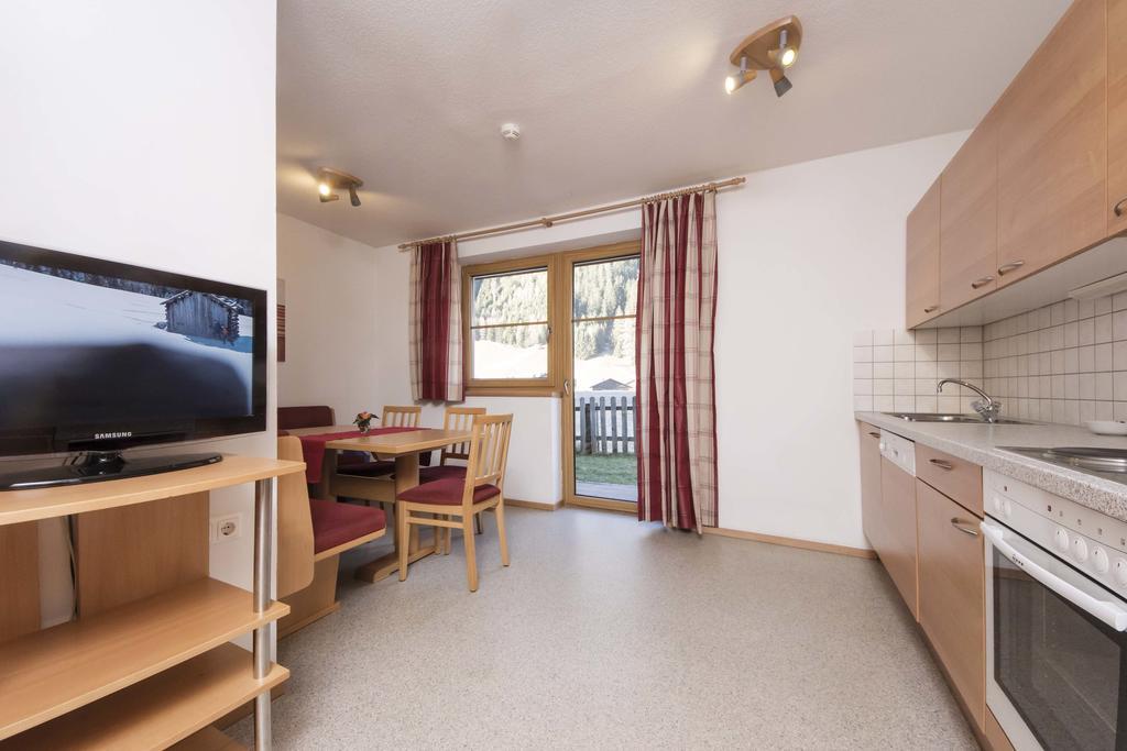 Aparthotel Haus Renate Kaunertal Pokoj fotografie